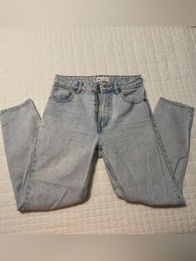 Zara Light wash straight leg Jeans